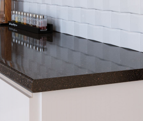 Черная бронза глянец